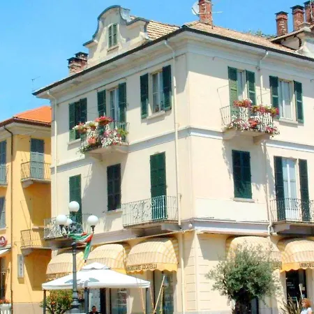 Cozy Mansion Near In Italy Dom wakacyjny Baveno
