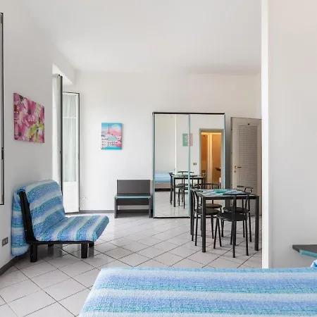 Cozy Mansion Near In Italy Casa vacanze Baveno