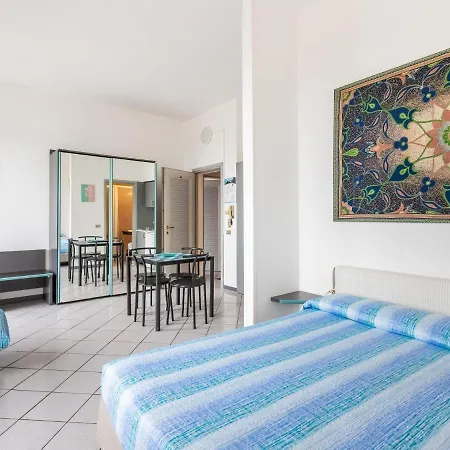 Cozy Mansion Near In Italy Baveno